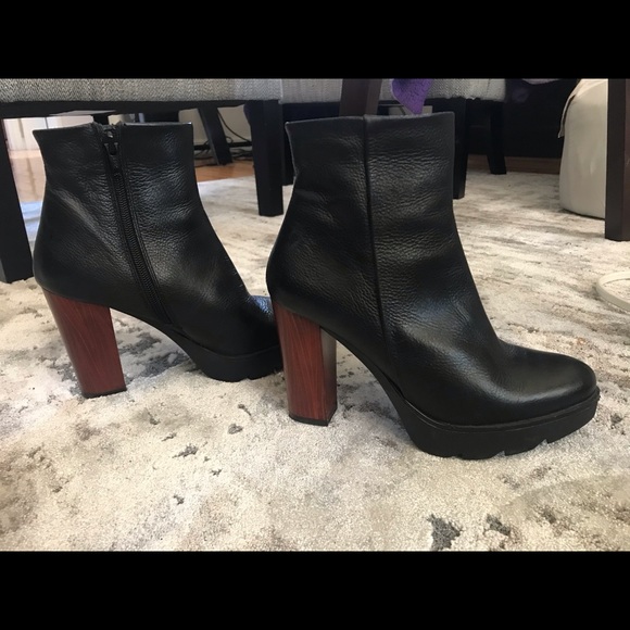 Black 100% real leather ankle boots made in Spain - Picture 4 of 4